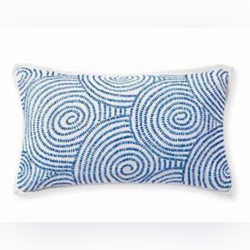 NWT Serena & Lily Blue and White Ibiza Pillow Cover